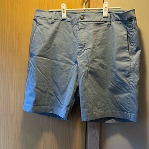 Lululemon Men’s Flat Front Shorts. Waist 38
